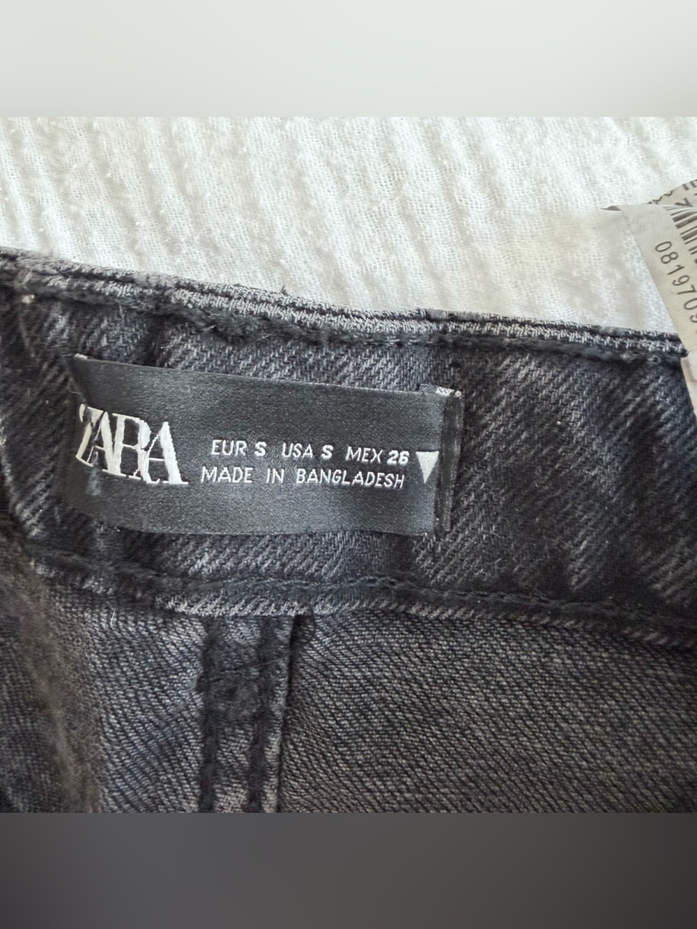 Zara Washed Black/Charcoal Denim High Waisted Mini Skirt Clean Hem Finish - Picture 4 of 4